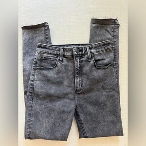 Abercrombie and Fitch High Rise Skinny Jean “Washed Black” Size 2 regular